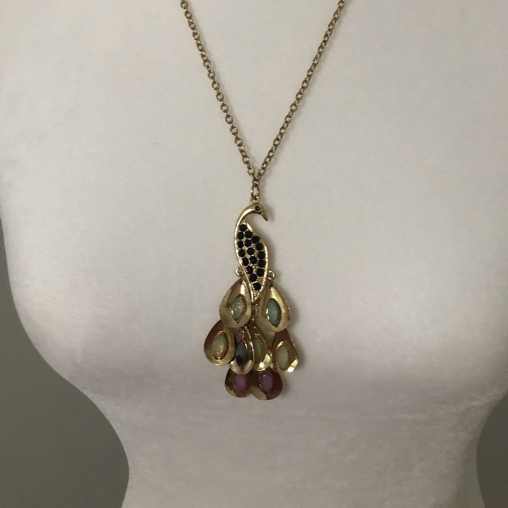 Adjustable Peacock Necklace. 🦚 - Picture 3 of 4